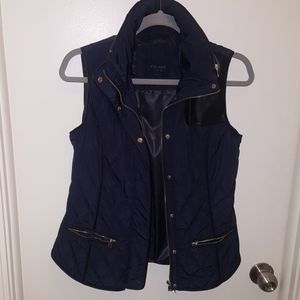 ❗Zara Puffer Vest❗